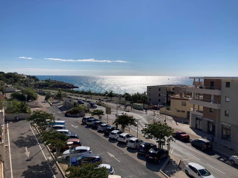 Apartment T3 Vue La Corniche Sete